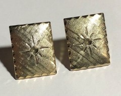 CUFF LINKS & TIE BAR CLIP SET – GOLD-TONE CUFFLINKS – Vintage