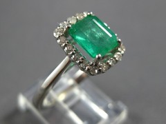 2.30CT DIAMOND & AAA EMERALD 14KT WHITE GOLD EMERALD CUT & ROUND ENGAGEMENT RING