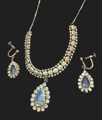 1950s Opaline Glass Intaglio Pagoda Design Demi-Parure Necklace Earrings Set