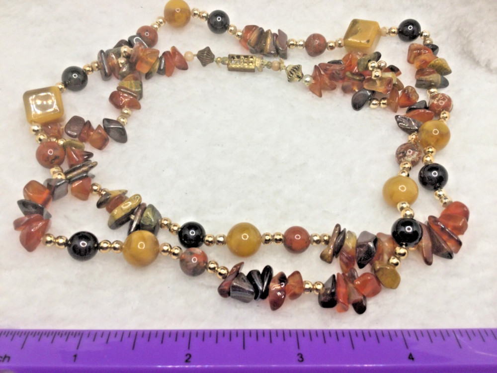 Vintage Gorgeous Multiple Stone Bead & Chip Necklace