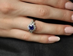 Fine 2.25ct GIA Blue Cushion Sapphire 0.80ct Diamond Platinum Ring, Size 7