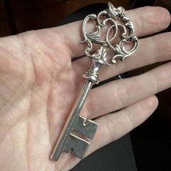 Heavy Sterling Silver Victorian Skeleton Key 3.5” On 16” Italy Bead Chain 41.4g