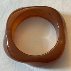 Vintage Acrylic Resi Bangle Irregular Geometric statement Bracelet Amber Color
