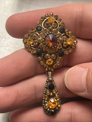 EDLEE VINTAGE RED ORANGE CRYSTAL RHINESTONE DOMED BROOCH 1940s 1950s