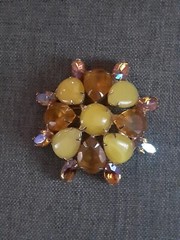 Vintage Yellow Molded Glass & Amber Rhinestone Brooch w/Aurora borealis beads