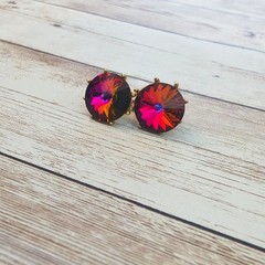 Vintage Clip On Earrings – Rainbow Tone Gem 0.5″ – Clip Repair Needed
