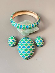 Vintage MARVELLA Blue & Green Enamel Bracelet, Brooch & Earring Set!