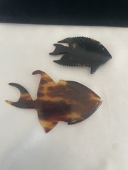 Vintage Celluloid Tortoise Brown Shell Hand Carved Fish Brooch Pins Freshwater