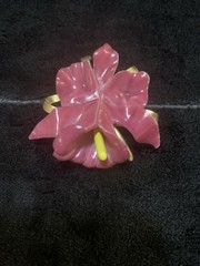 Vintage Pink Flower Brooch Pin Pre-owned Estate Jewelry