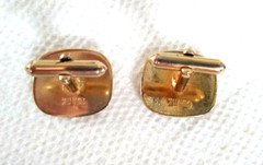 Vintage SWANK Gold Tone Rectangle .75″ Brown Stone Inset Men’s Cufflinks