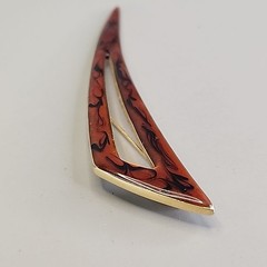 Vintage Modernist Brooch Mid Century Orange Enamel Gold Tone Long 4.25″