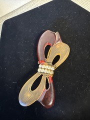 RARE Vintage Bakelite Amber Carved Bow Pin Brooch 3.25”