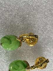 VTG Crown Trifari Marbled Green Lucite Faux Jade Gold Tone Necklace Earrings SET