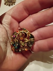 juliana delizza elster brooch