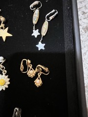 20 Pair Vintage Clip On EarRings Various Colors And Styles As Pictured Lot 02