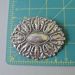 Vintage 50s Silver Plated Repousse Metal Oval Victorian Style Pin Brooch