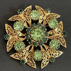 Vintage Celebrity Rhinestone Brooch Green Gold Tone Signed NY “GLOWS”