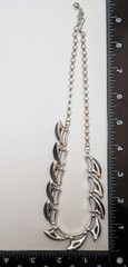 Vintage Silver & Black Lucite Necklace 16″