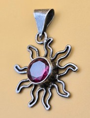 Vintage Sterling Silver 925 Mexico Sun Red Garnet Pendant 1″