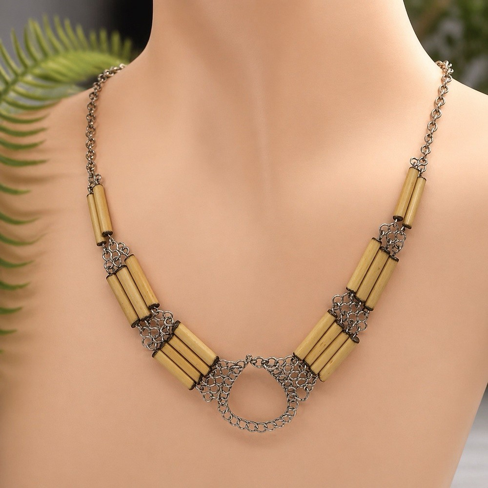 Vintage Style Light Wood Design Women’s Choker Fashion Necklace