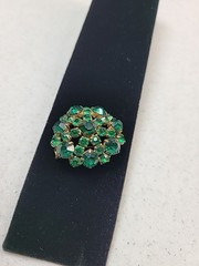 Vintage Gold Tone Green Emerald Faceted Glass Cluster Brooch Pin 1.5 Inches