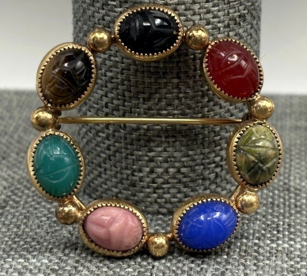 Egyptian Revival Vintage Gold Tone Semi Precious Stone Scarab Circle Brooch Pin