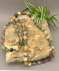 Vintage Boho Faux Stone Beaded Necklace Multicolor Plastic Beads