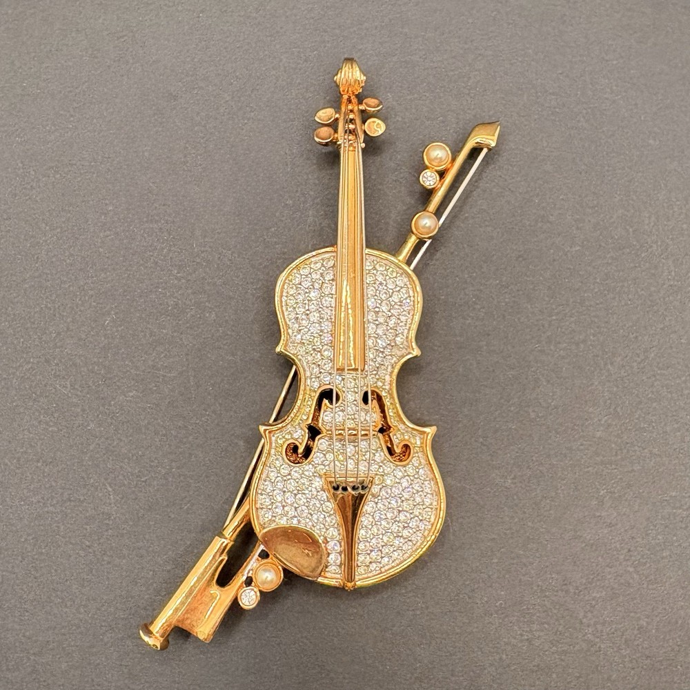 Vintage Swarovski Violin Crystal Faux Pearls Brooch Large Swan Signed Retired 4″