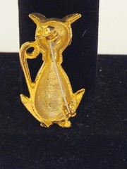 Vintage gold Plate Black Enamel Cloisonne Cat-Kitten Brooch