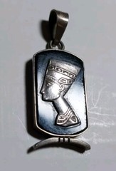 Queen Nefertiti Pendant – Silver And Black Charm – Antique