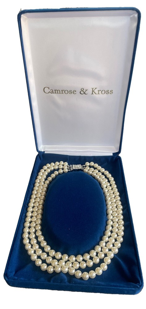 Camrose & Kross Jacqueline Kennedy Triple-Strand Faux Pearl Necklace Box & COA