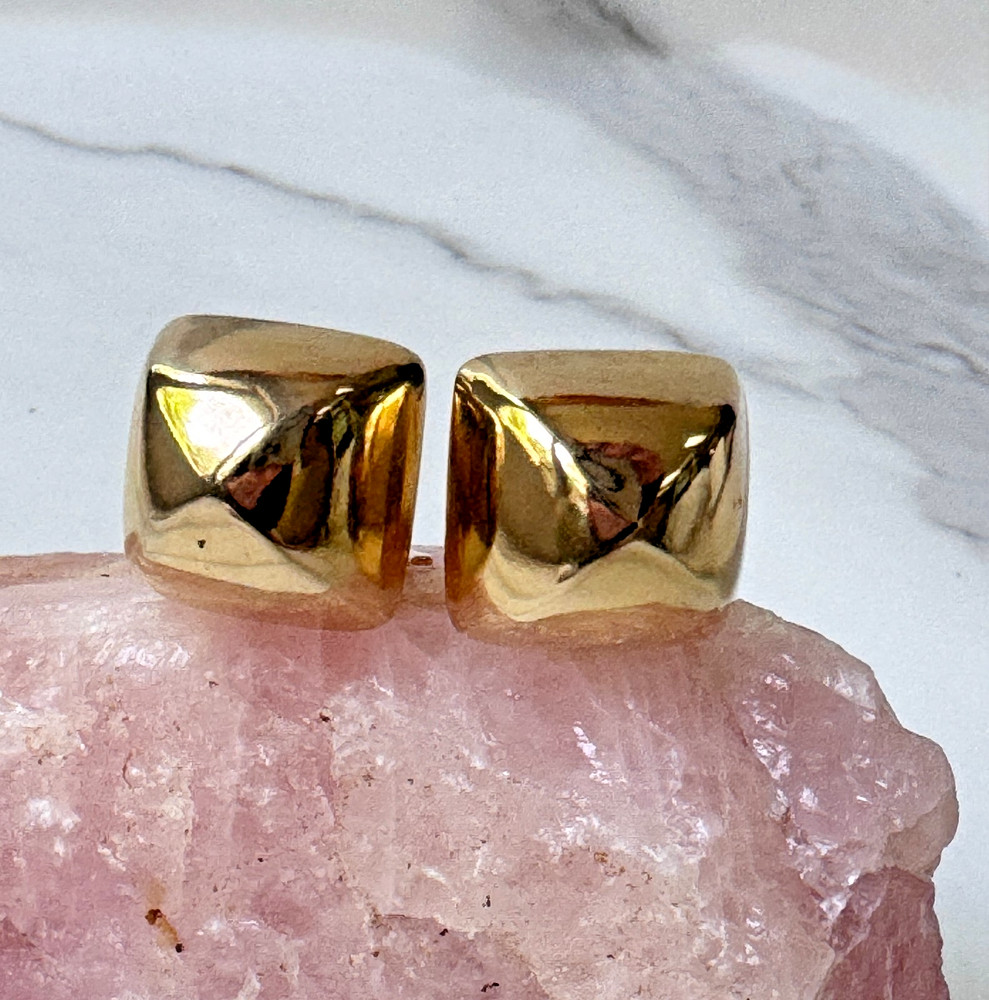 Vintage 1980’s ERWIN PEARL Chunky Gold Tone 3D PYRAMID Studs, Clip-On Backs