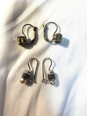Set Of 2 Pairs Of Vintage Earrings W/ Yellow Gemstones & Faux Pearls Silver-Tone