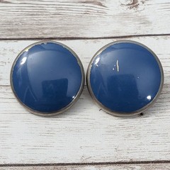 Vintage Clip On Earrings – 1 & 1/8″ Blue Large Circle – Paint Chipping