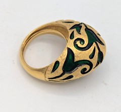 Vintage Crown Trifari L Orient Dome Ring Green Enamel Tulip Gold Tone Cocktail