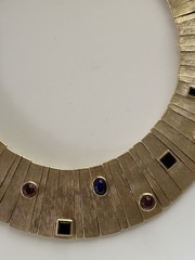 Vintage Les Bernard Gold Tone Jeweled Cleopatra Bib Collar Necklace