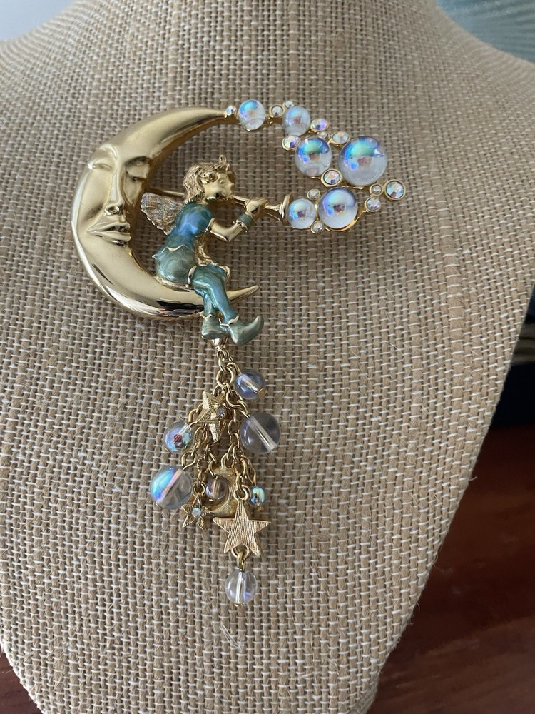 Kirk’s Folly “Pipe Dream Fairy” Brooch