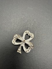 Vintage Brooch Pin Clover Silver Tone Purple Rhinestone J110