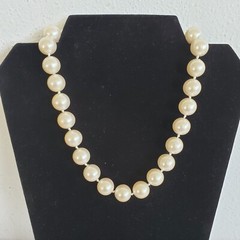 Vintage Faux Pearl Chunky Hand Knotted Necklace Choker Silvertone 16″ – 18″
