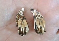 Vintage 1950s Hollywood Regency Jomaz Brooch Clip-on Earring Set Signed Sparkly