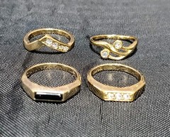Lot Sale Of Vintage Avon 70’s Vintage Rings All Size 6