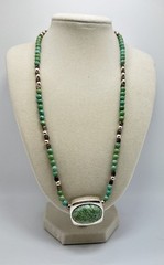 Vintage Southwestern Style Silver And Green Tone Necklace 19in Beaded Jewelry