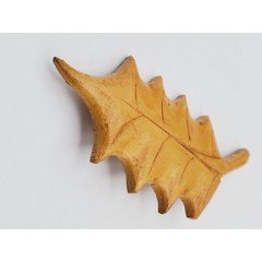 wood leaf brooch pin 3 1/8″