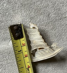 Vintage Carved Mother Of Pearl Asian Boat With Sail Brooch 1.5 Inches