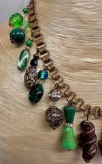 VINTAGE UNSIGNED MIRIAM HASKELL BOOKCHAIN NECKLACE BIB VARIED GLASS TASSEL DROPS