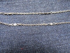 Agate Stone Set in Silver Tone Metal Pendant on 18″ Chain