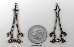 #3509 ANTIQUED BRASS CELTIC DROP W/TOP HANG RING – 6 Pc Lot