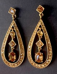 Vintage Champagne Glass Rhinestone Open Teardrop Dangle Earrings Gold Tone
