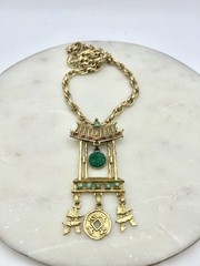 Vintage Juliana D&E Book Piece Gong Stand Pendant Necklace