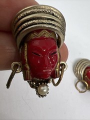 Vintage Mid Century Selro Selini Asian Princess Face Red Lucite Clip Earrings